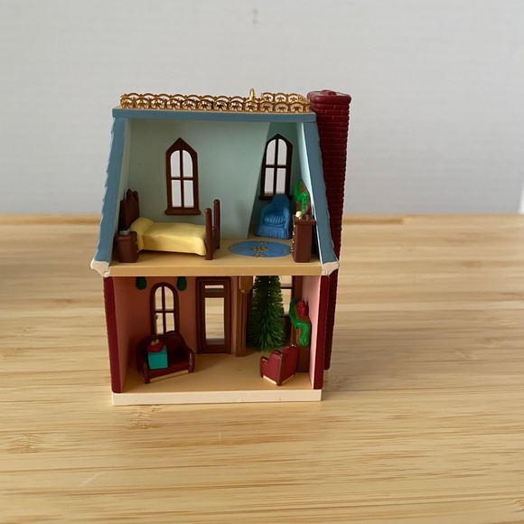 Lot 5 Hallmark Ornaments Nostalgic Houses & Shops 1996-99 NO boxes Halls Station - Picture 9 of 12